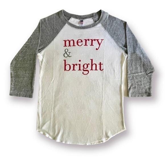 NWOT, BASEBALL STYLE, CHRISTMAS T-SHIRT. WHITE WITH GREY, 3/4 SLEEVES. SIZE S. - Picture 1 of 3